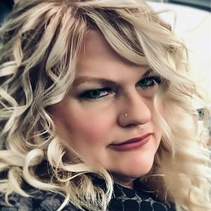 Meet your Posher, Jahnae